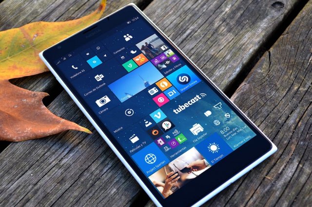 Microsoft выпустила Windows 10 Mobile Build 15254.600