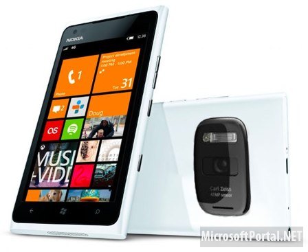 Скриншоты передней панели нового Windows Phone 8-смартфона от компании Nokia