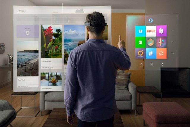 Новая версия HoloLens будет выпущена только в 2019 году