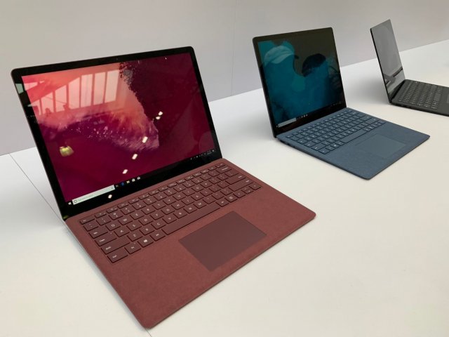 Компания Microsoft выпустила обновление для Surface Laptop 2