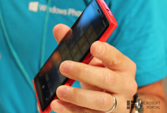 Lumia 920 первым получит обновление Amber