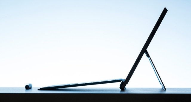 Планшет Microsoft Surface 4-поколения будет основан на Intel Core M и Windows 10