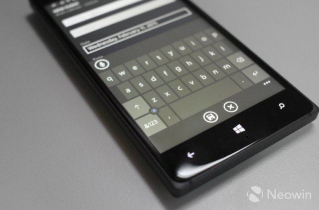 Интересная особенность клавиатуры в Windows 10 TP для смартфонов