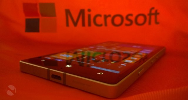 Microsoft огласила первый список устройств для получения Windows 10 Mobile
