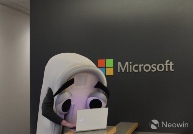 Microsoft планирует улучшить голосовой помощник в Windows 10 Redstone