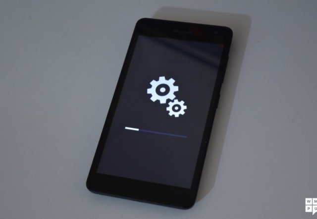Немецкий оператор T-Mobile  выпустил обновление Windows 10 Mobile для ряда смартфонов Lumia