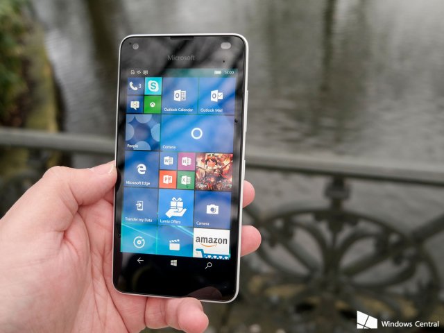 Оператор Bouygues Telecom: релиз Windows 10 Mobile отложен до конца февраля