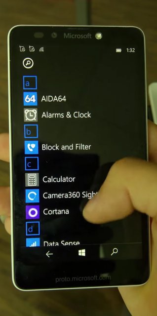 Смартфон Lumia 750 показали на видео