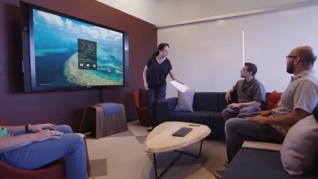 Microsoft закрывает завод по производству Surface Hub в Орегоне