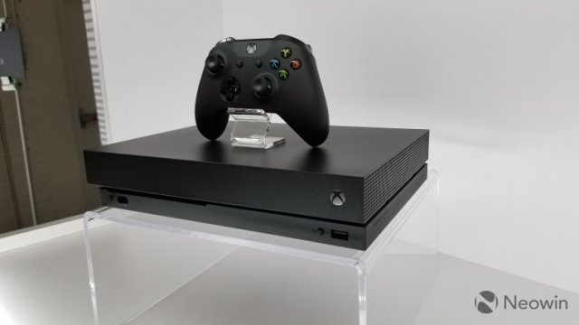 Фил Спенсер: Xbox One X не для всех