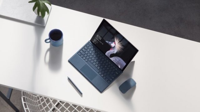 Microsoft может отложить релиз Surface Pro LTE до весны 2018 года (обновлено)