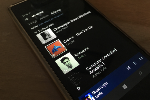Microsoft обновила приложение Groove Music для Windows 10 Mobile