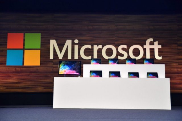 Microsoft выпустила очередные обновления для устройств Surface