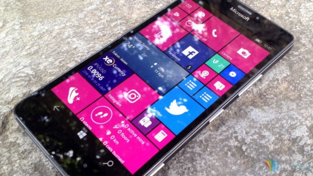 Компания Microsoft выпустила Windows 10 Mobile Build 15254.527
