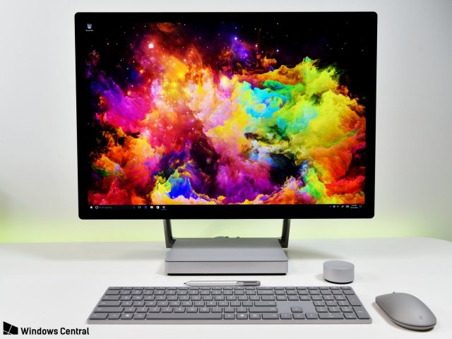 Компания Microsoft выпустила обновления для Surface Pro и Surface Studio