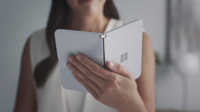 Surface Duo будет получать обновления ОС и безопасности в течение трех лет