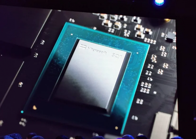 Microsoft может разрабатывать собственные чипы ARM для серверов и Surfacе