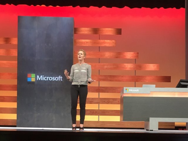 Джулия Уайт покидает Microsoft