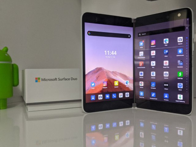 Surface Duo стал доступен в Канаде, Германии, Франции и Великобритании