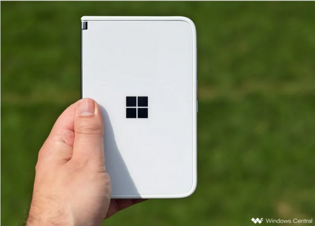 Surface Duo 2 может получить Snapdragon 888, 5G и другие улучшения