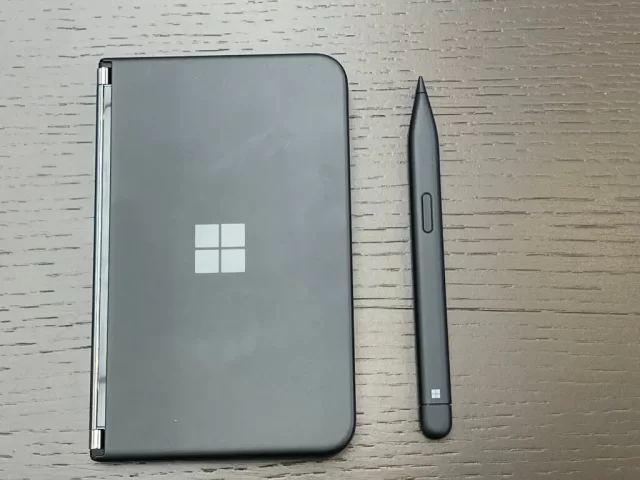 Surface Duo 2 получил обновление за январь 2022 года