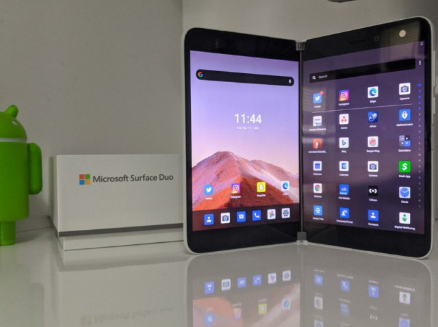 Microsoft выпустила Android 11 для заблокированной версии Surface Duo
