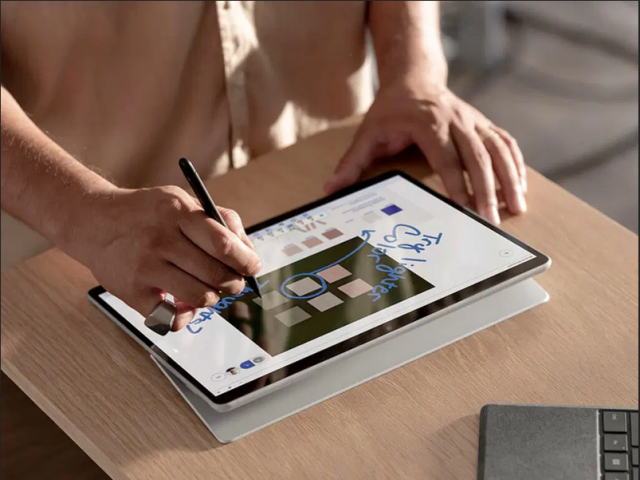 Новое устройство Surface получило одобрение FCC