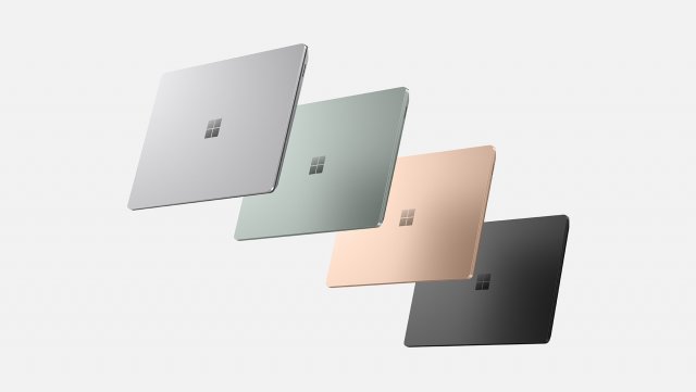 Microsoft выпустила обновления для Surface Laptop 5