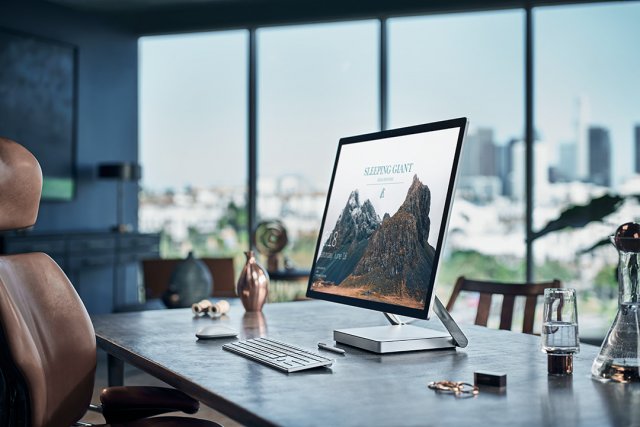 Microsoft выпустила обновления для Surface Studio 2