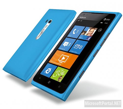 Цены на Lumia 900 снизились вдвое