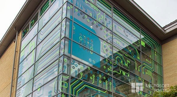 Глава NVIDIA недоволен Surface