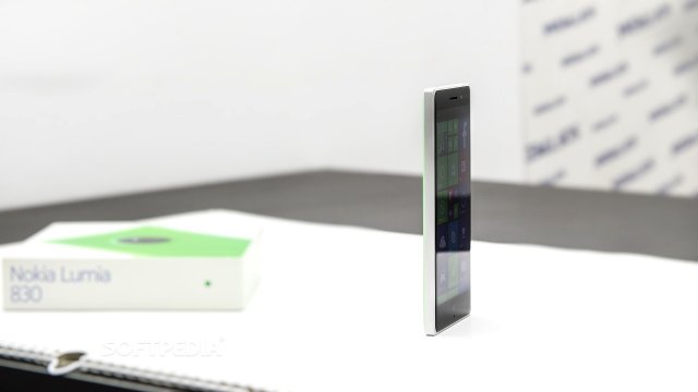 Microsoft готовит более дешёвый аналог Lumia 830?