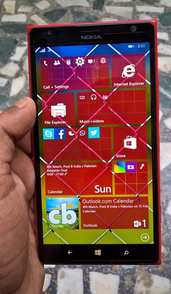 Lumia 1520 с Windows 10 TP для смартфонов на видео